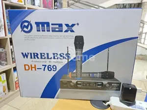 Max Dh-769 Professional Wireless Microphone System.