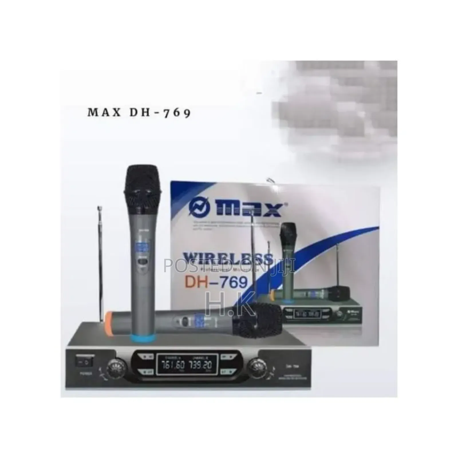 Max Dh-769 Professional Wireless Microphone System.
