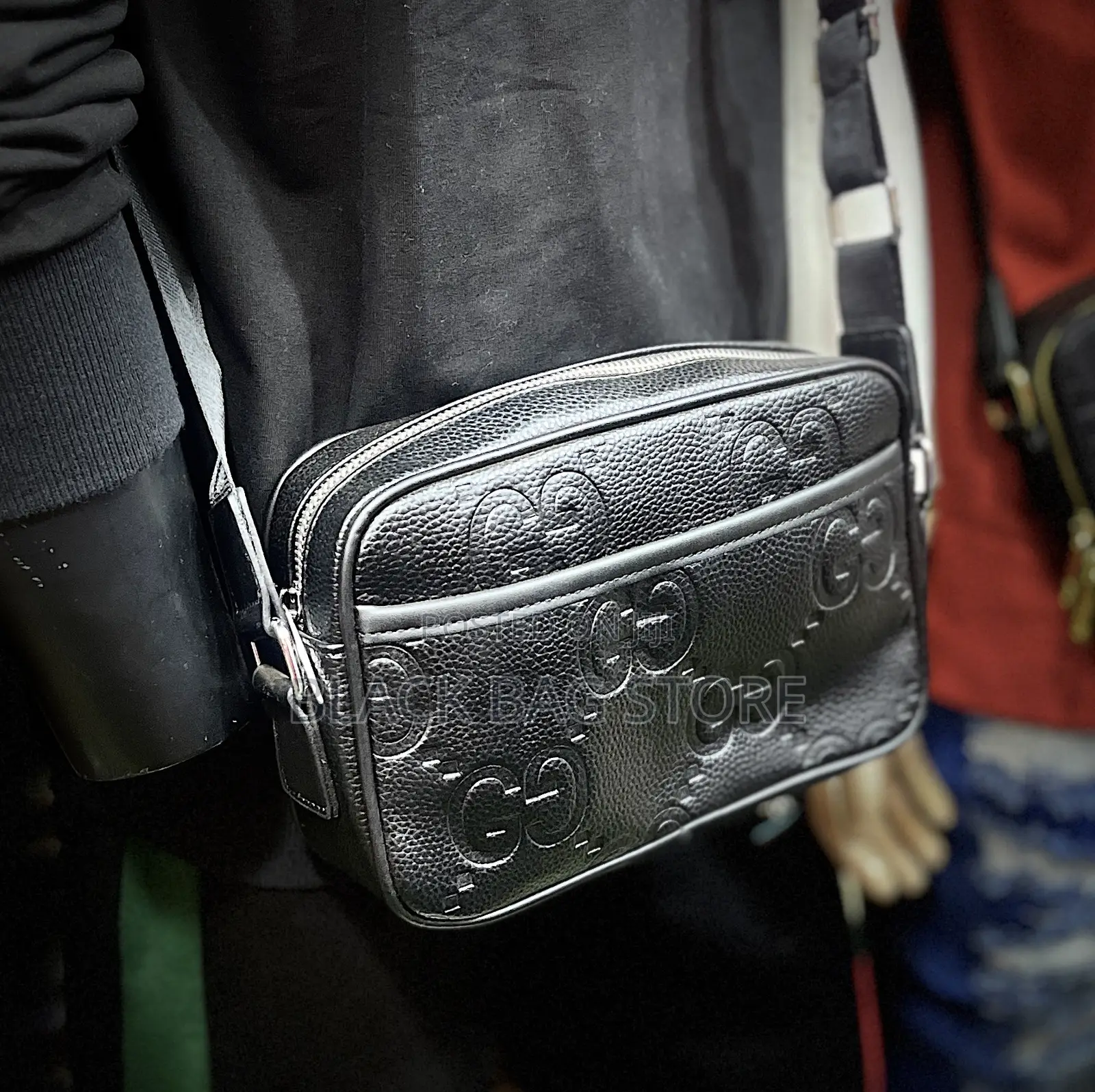 Leather Louis Vuitton Crossbag