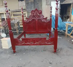 5by6 Wooden Bed in Red Mahogany Color