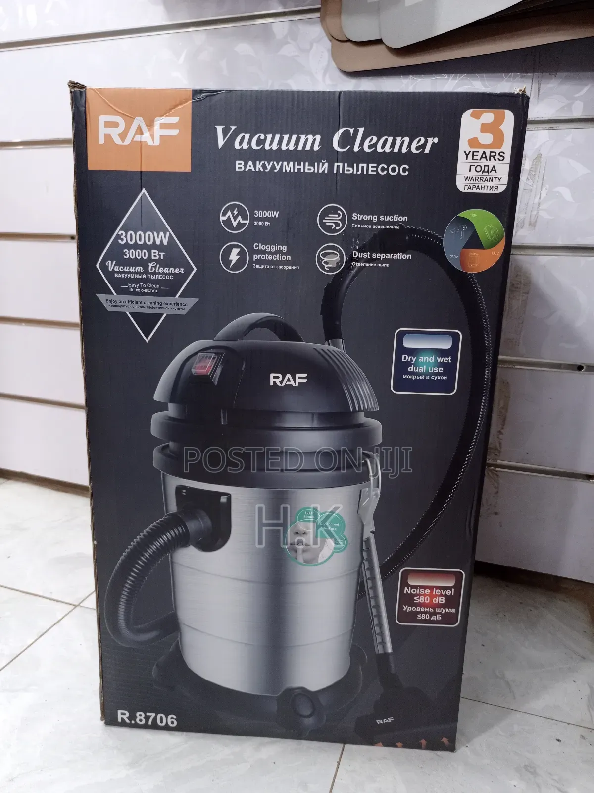 Raf R.8706 Vacuum Cleaner