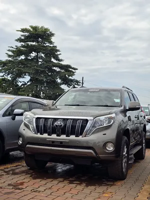Toyota Land Cruiser Prado 2016 Beige
