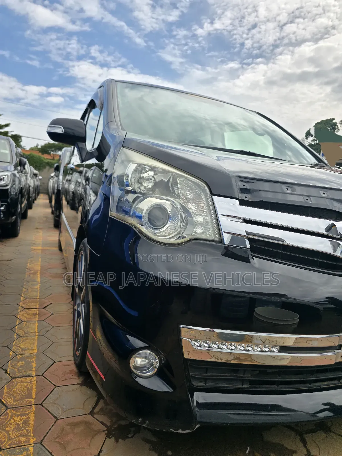 Toyota Noah 2012 Black