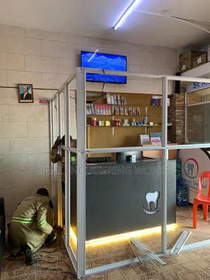 Aluminium Office Partitioning Clinic