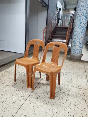 Brown Plastic Chairs Plastic Chairs