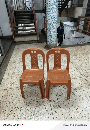 Brave Plastic Chairs Plastic Chairs