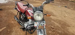 Bajaj Boxer 125 2023 Red