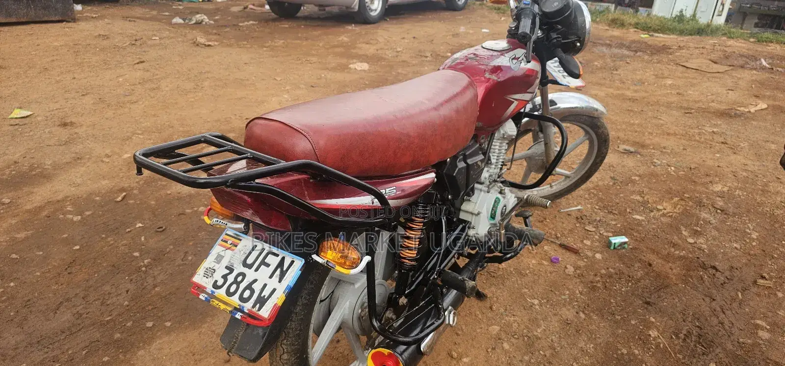 Bajaj Boxer 125 2023 Red