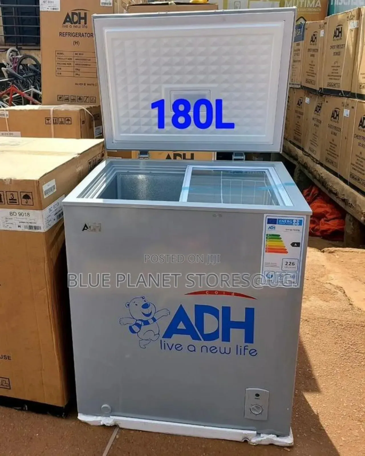 Adh 180litres Chest/Deep Freezers \\ Bd-9018