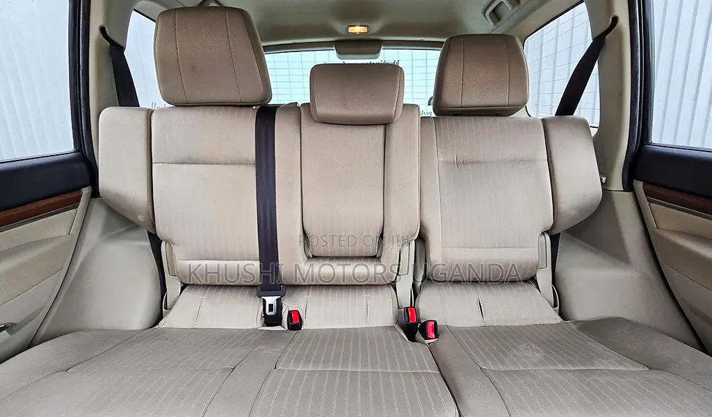 Mitsubishi Pajero 2012 White