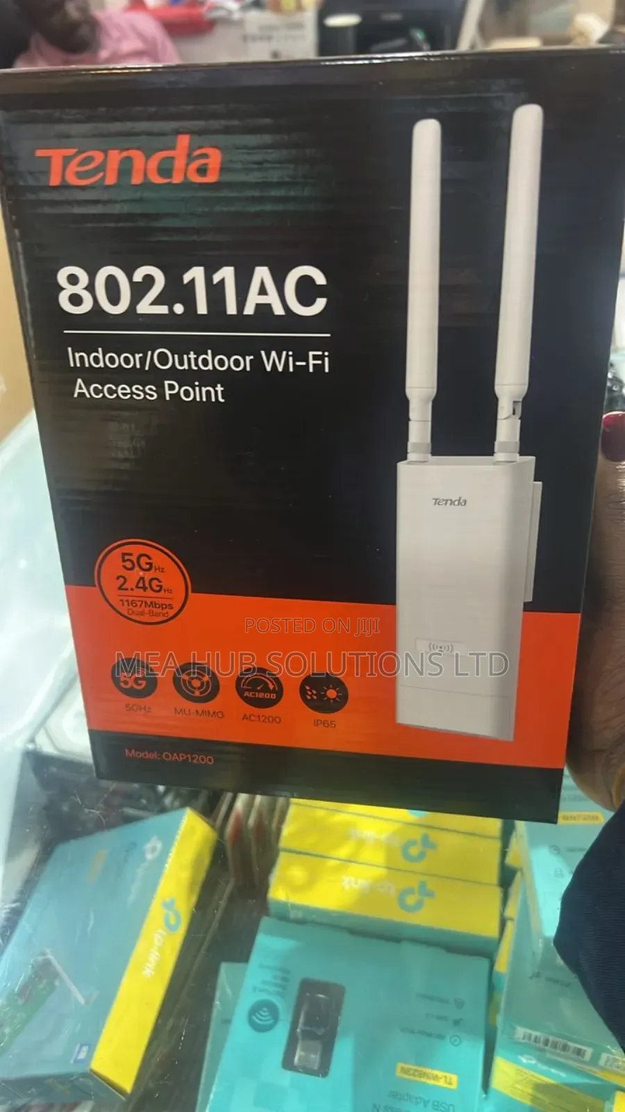 Tenda Indoor/ Outdoor Access Point (Oap1200)