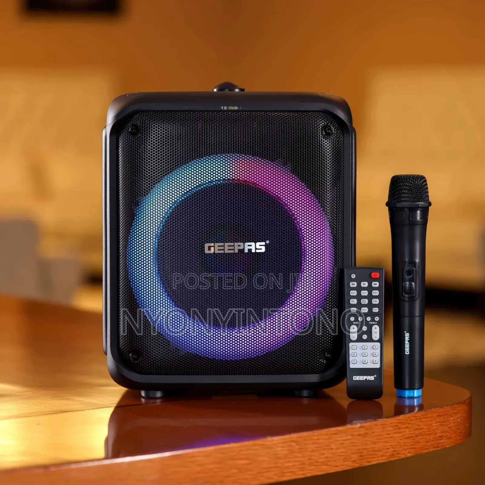 Geepas Rechargeable Bluetooth Speaker With Microphone