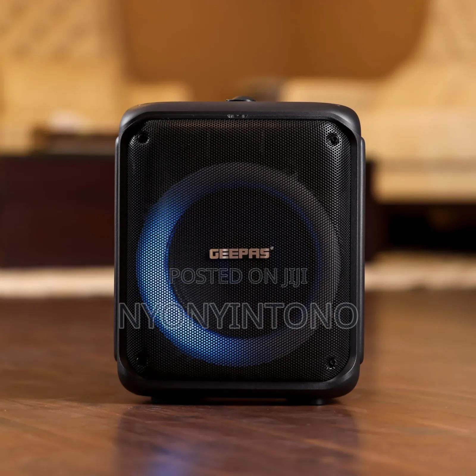 Geepas Rechargeable Bluetooth Speaker With Microphone