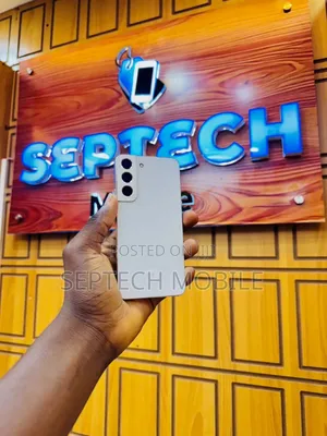 New Samsung Galaxy S22 5G 256 GB White