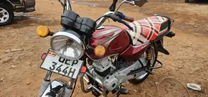 Bajaj Boxer 2018 Red