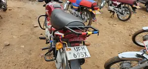 Bajaj Boxer 125 2023 Red