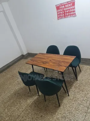 Restaurant Dining Furniture Table and Chairs