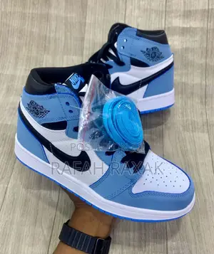 Unisex Nike Air Jordan 1 High Og University Blue Sneakers