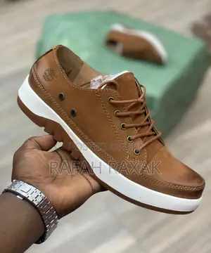 Original Brown/White Timberland Smart Casual Low Shoes
