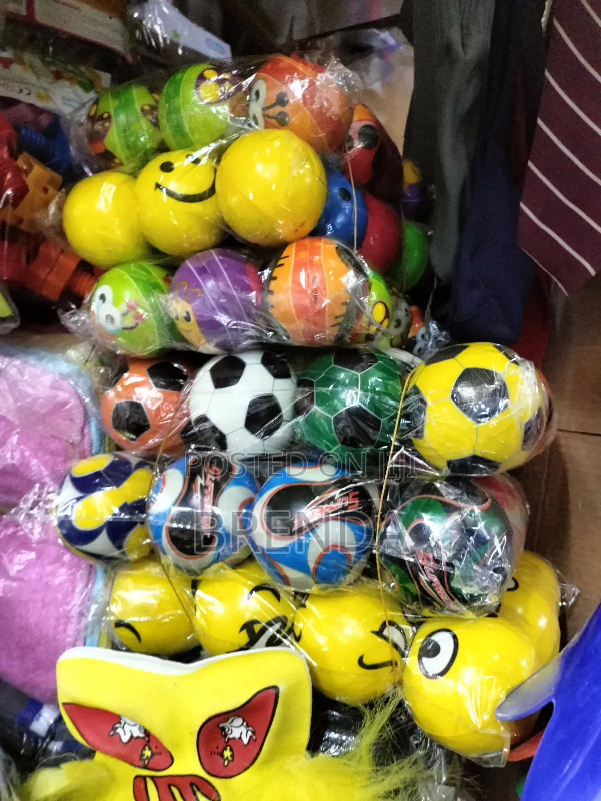 Small Soft Sponge Balls