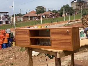 Tv Stand Golden Tic