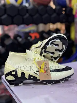 Original Football Shoes (Air Zoom Mercurial)