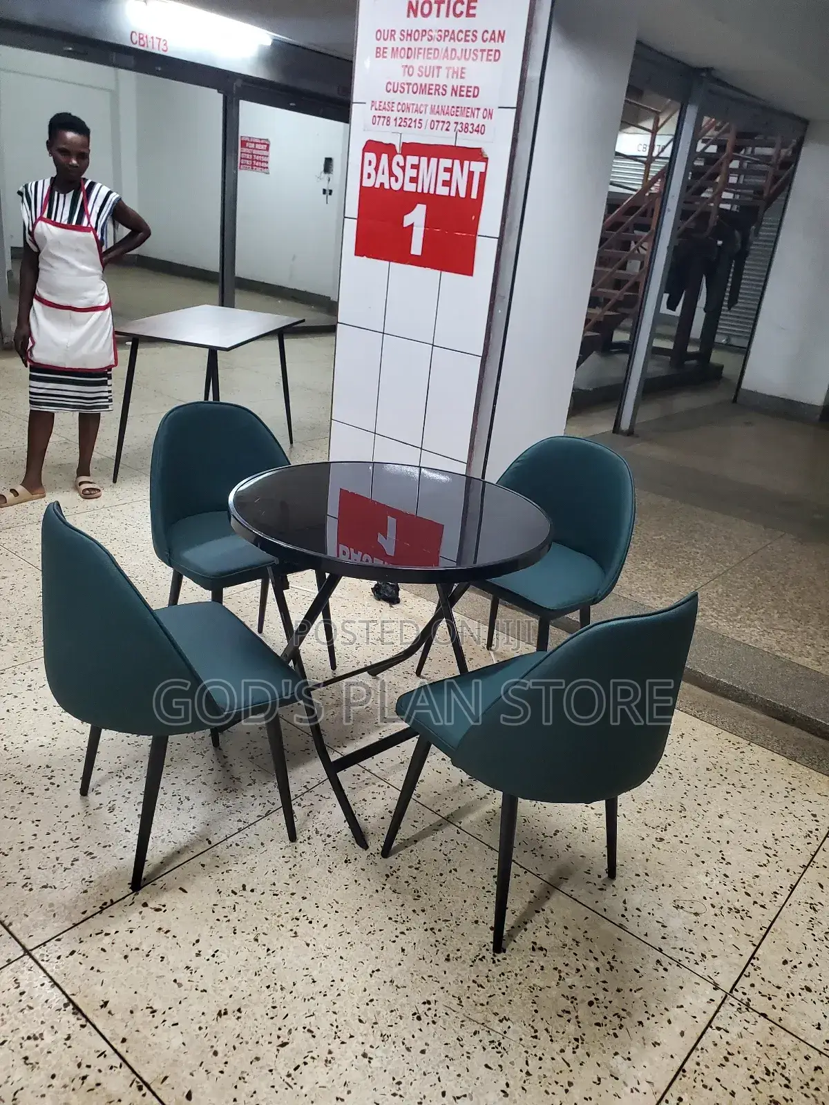 Executive Dining Chairs and Foldable Table