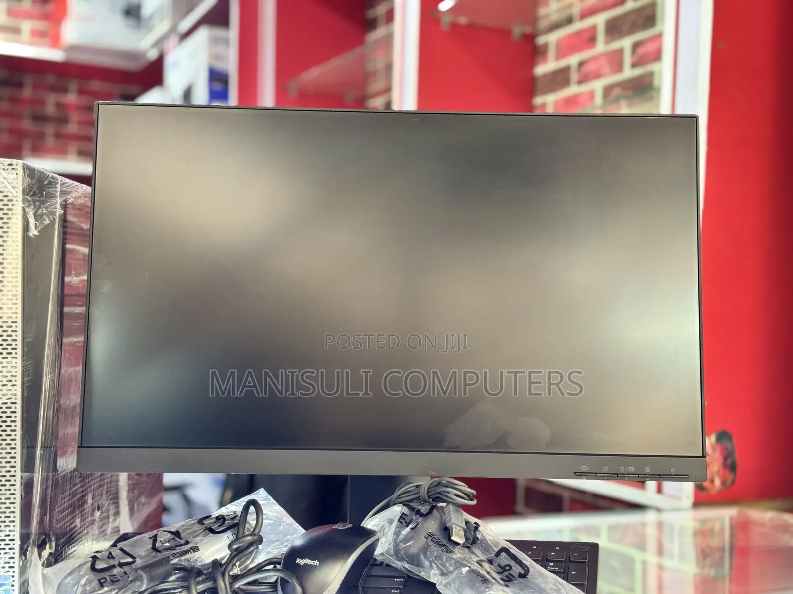 Desktop Computer Dell OptiPlex 3050 4GB Intel Core i5 HDD 500GB
