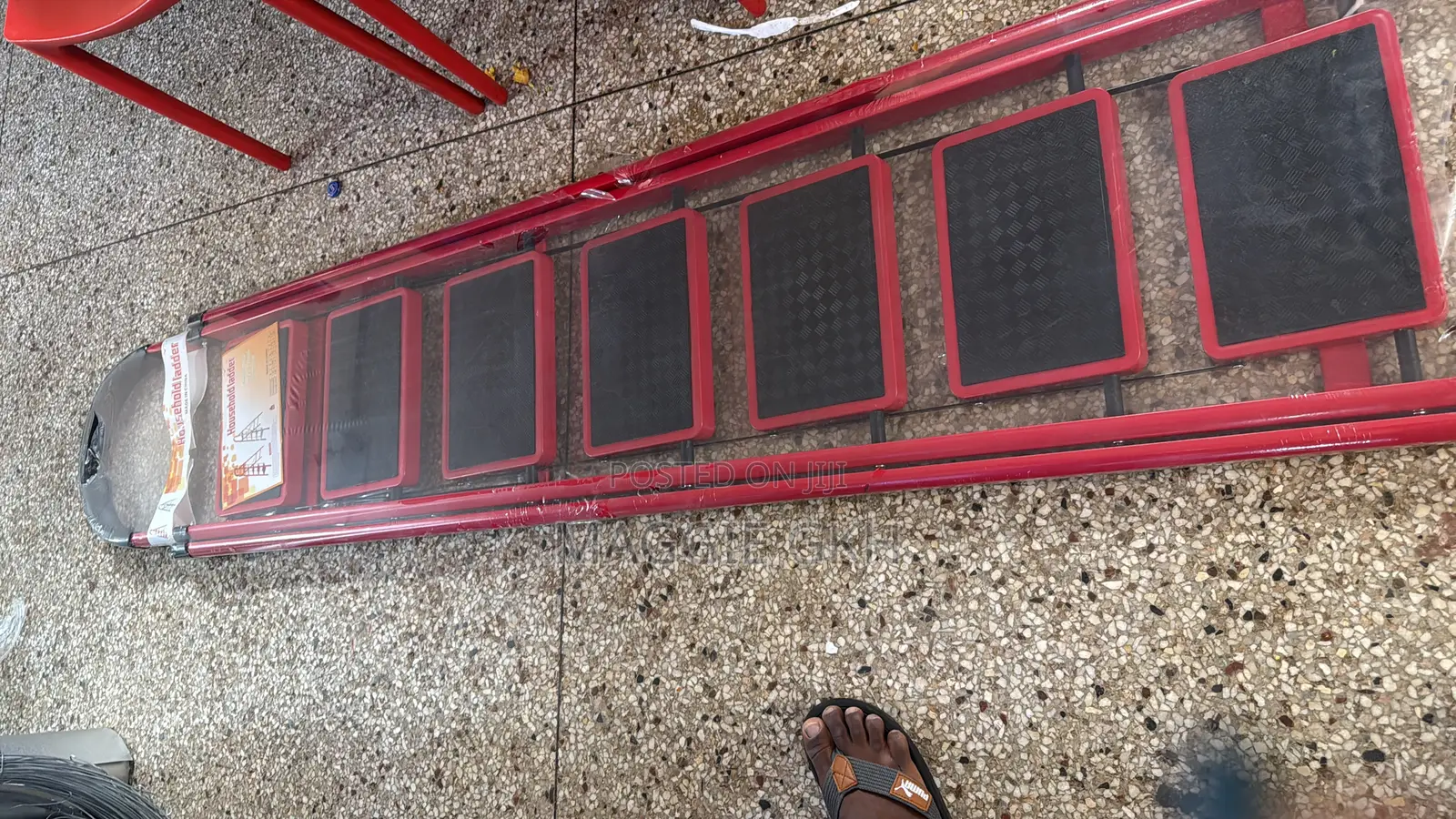 5steps Foldable Ladders / Metallic Ladders