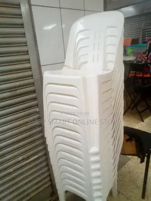 White Plastic Chairs for Church/Events/Garden