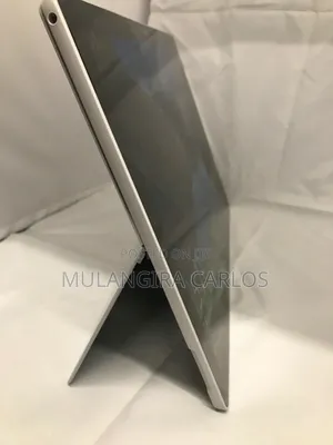 Laptop Microsoft Surface Pro 10 8GB Intel Core I7 SSD 256GB