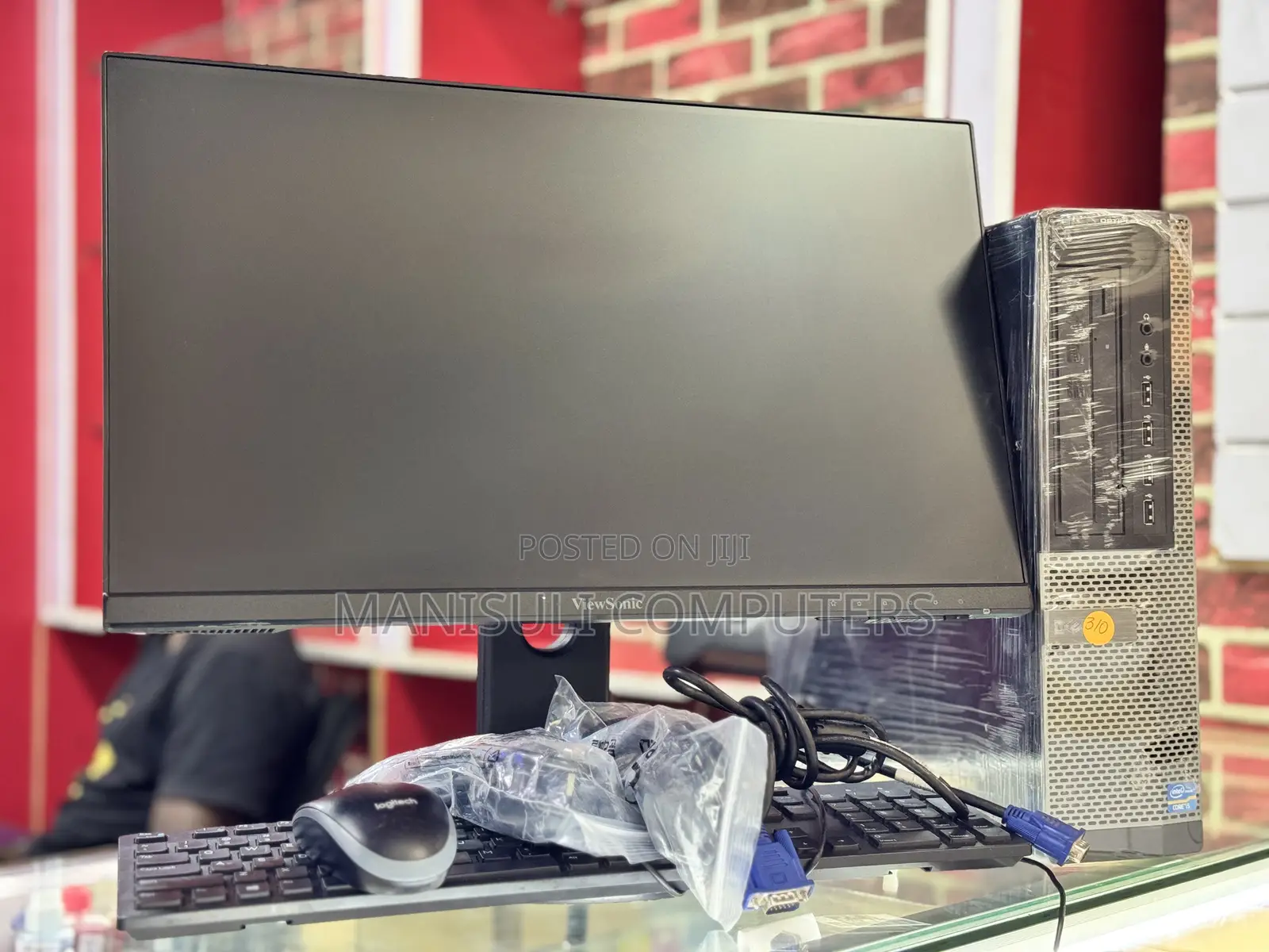 Desktop Computer Dell OptiPlex 7070 4GB Intel Core i5 HDD 500GB
