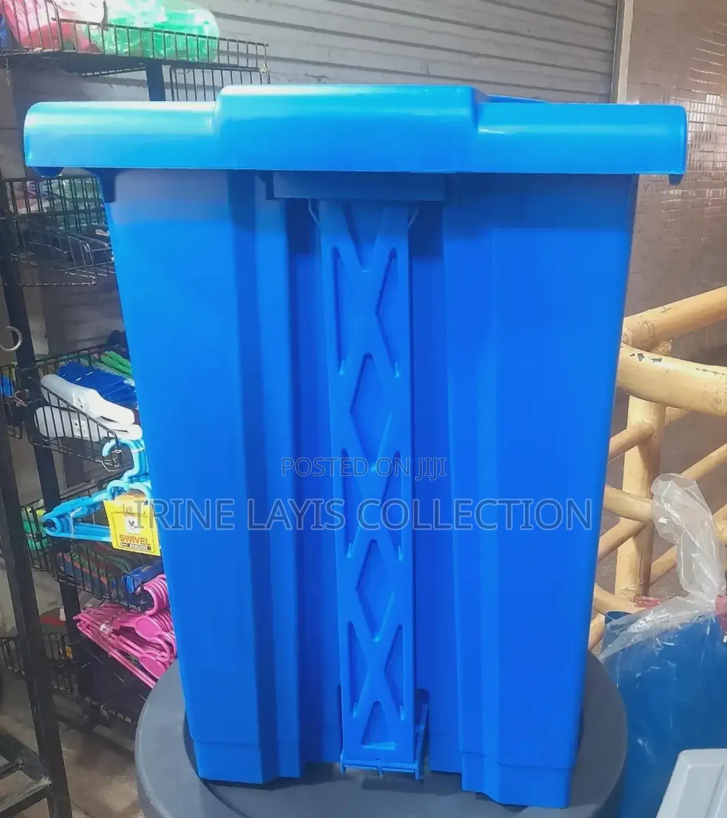 50l Step on Dust Bins
