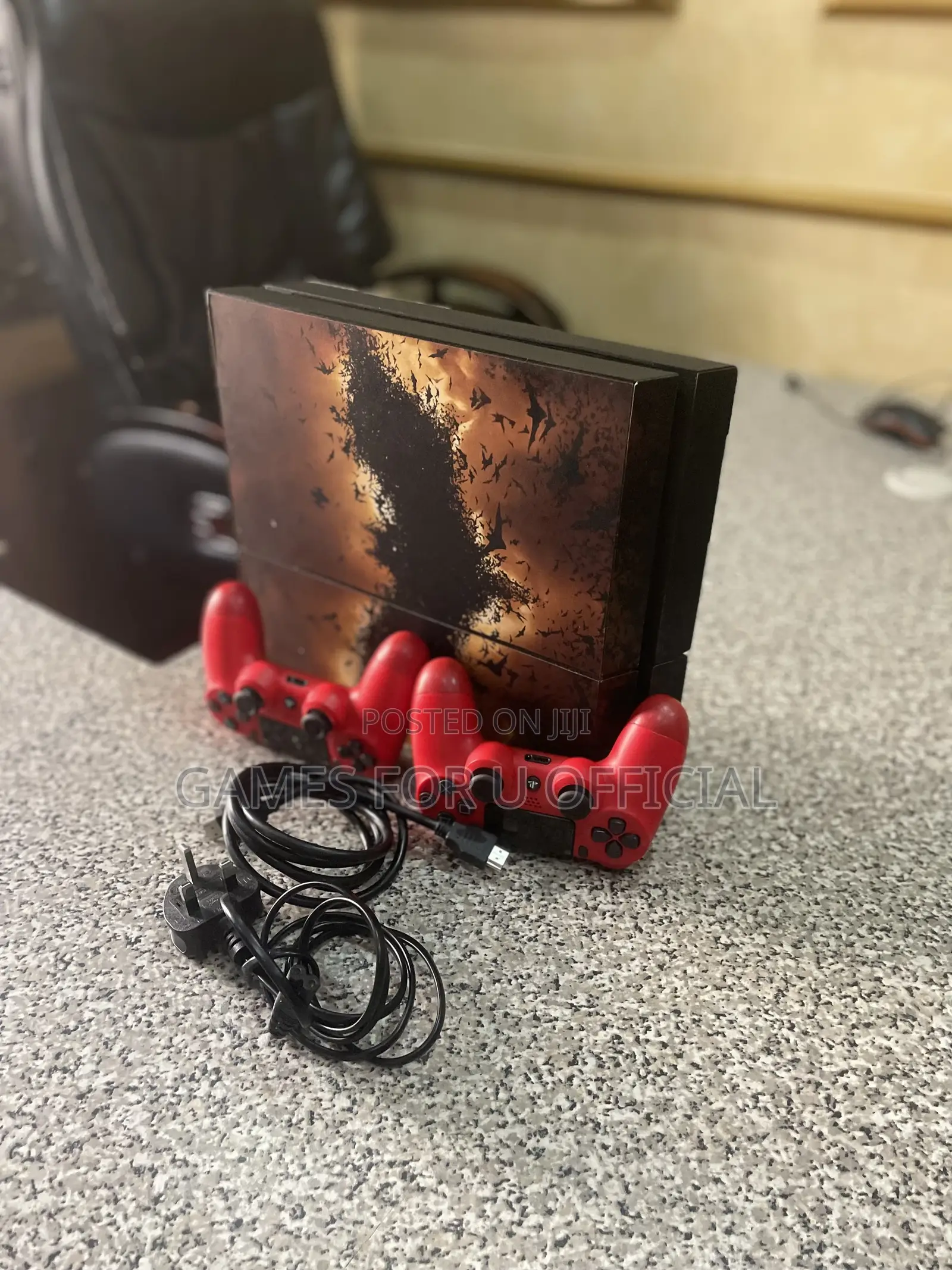 Sony Playstation 4 Standard Chipped With 2 Coloured Controll