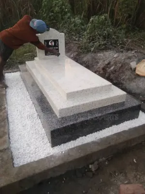 Terrazo Grave Construction
