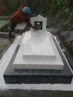 Terrazo Grave Construction