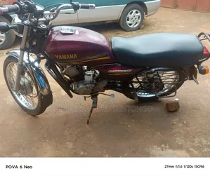 Yamaha Crux 2015 Red