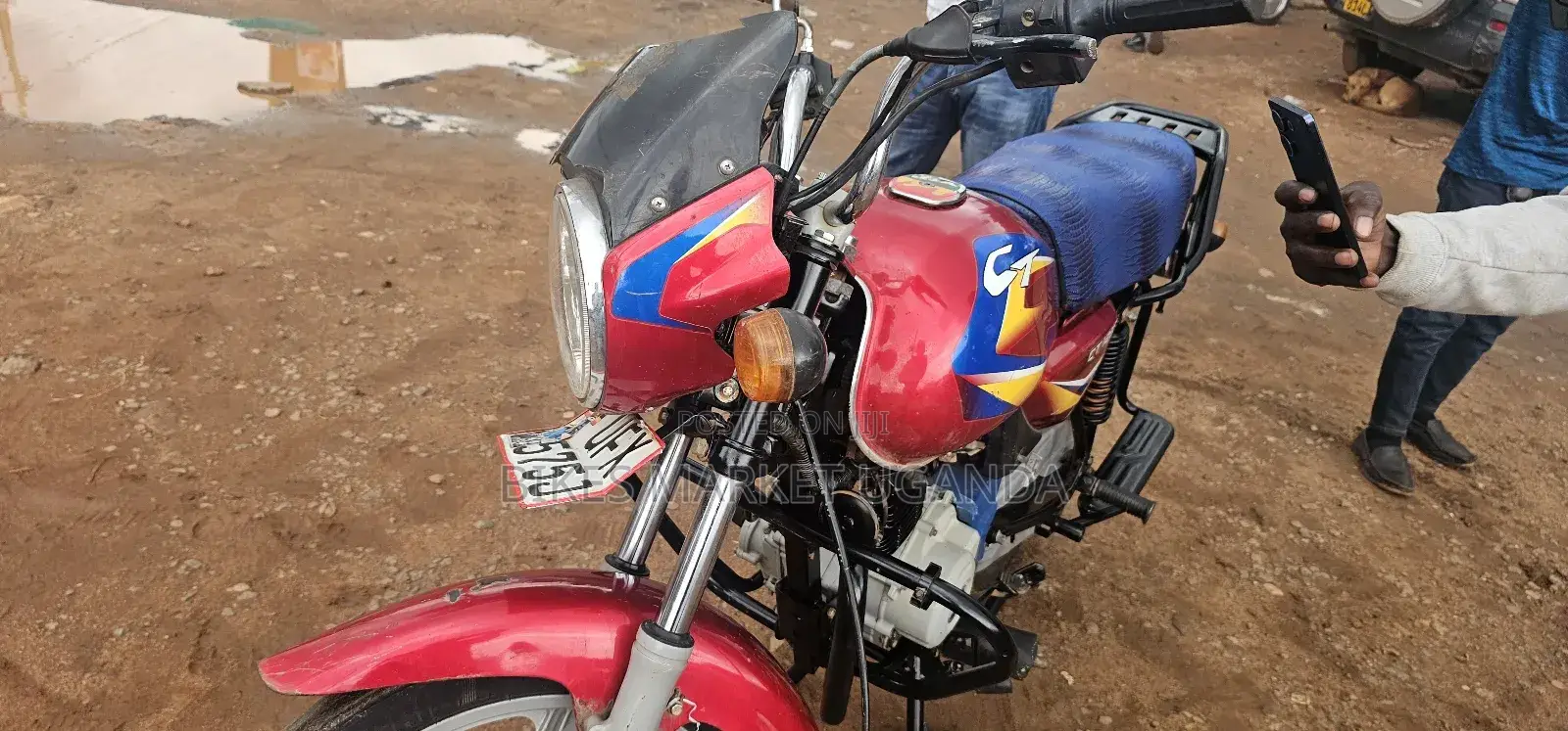 Bajaj Boxer 125 2023 Red