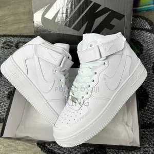 Air Force 1 Hi Cut - White, Colour Triple White Sneakers