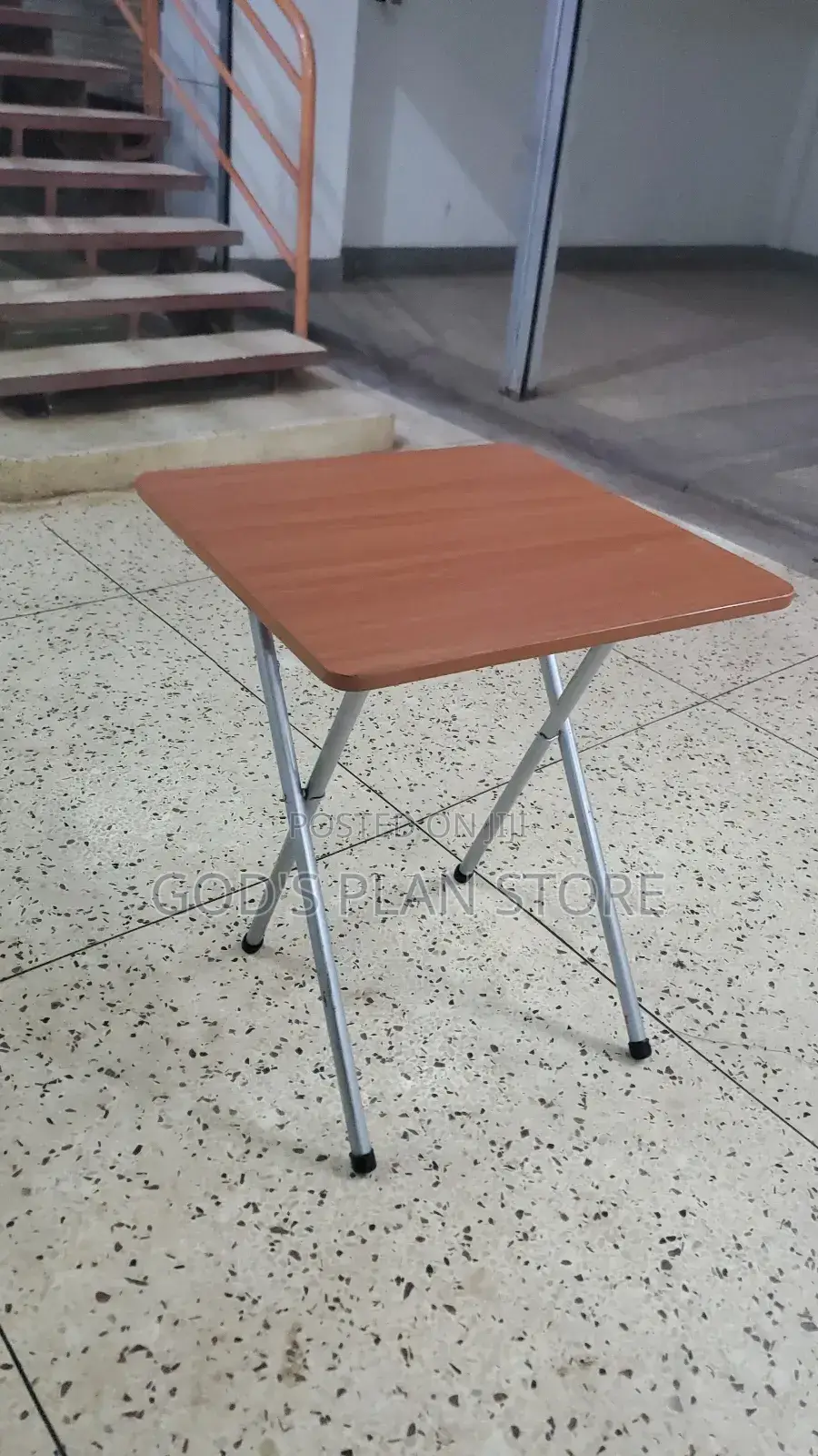 Brown Reading Table Reading Table