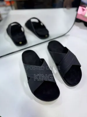 Factual Tom Ford Cross Sandals