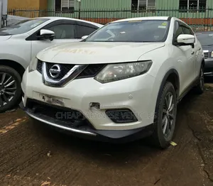 Nissan X-Trail 2.0 Petrol AWD 2016 White