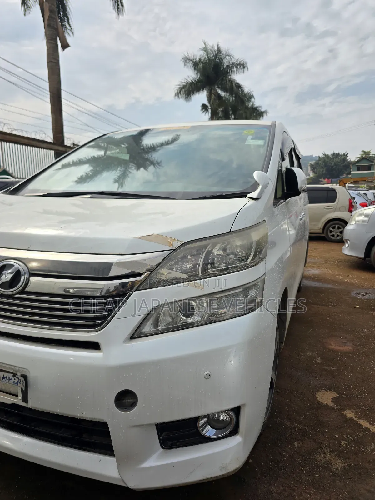 Toyota Vellfire 2012 White