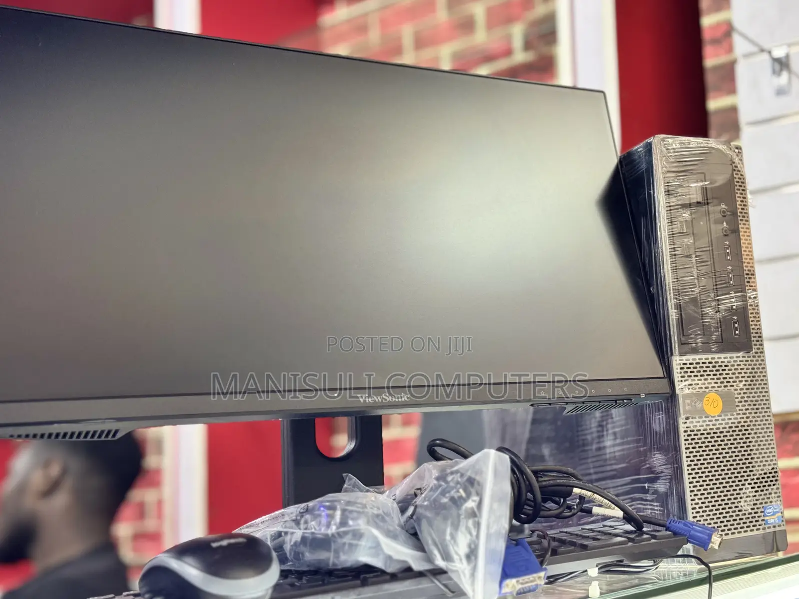 Desktop Computer Dell OptiPlex 7070 8GB Intel Core i5 HDD 500GB