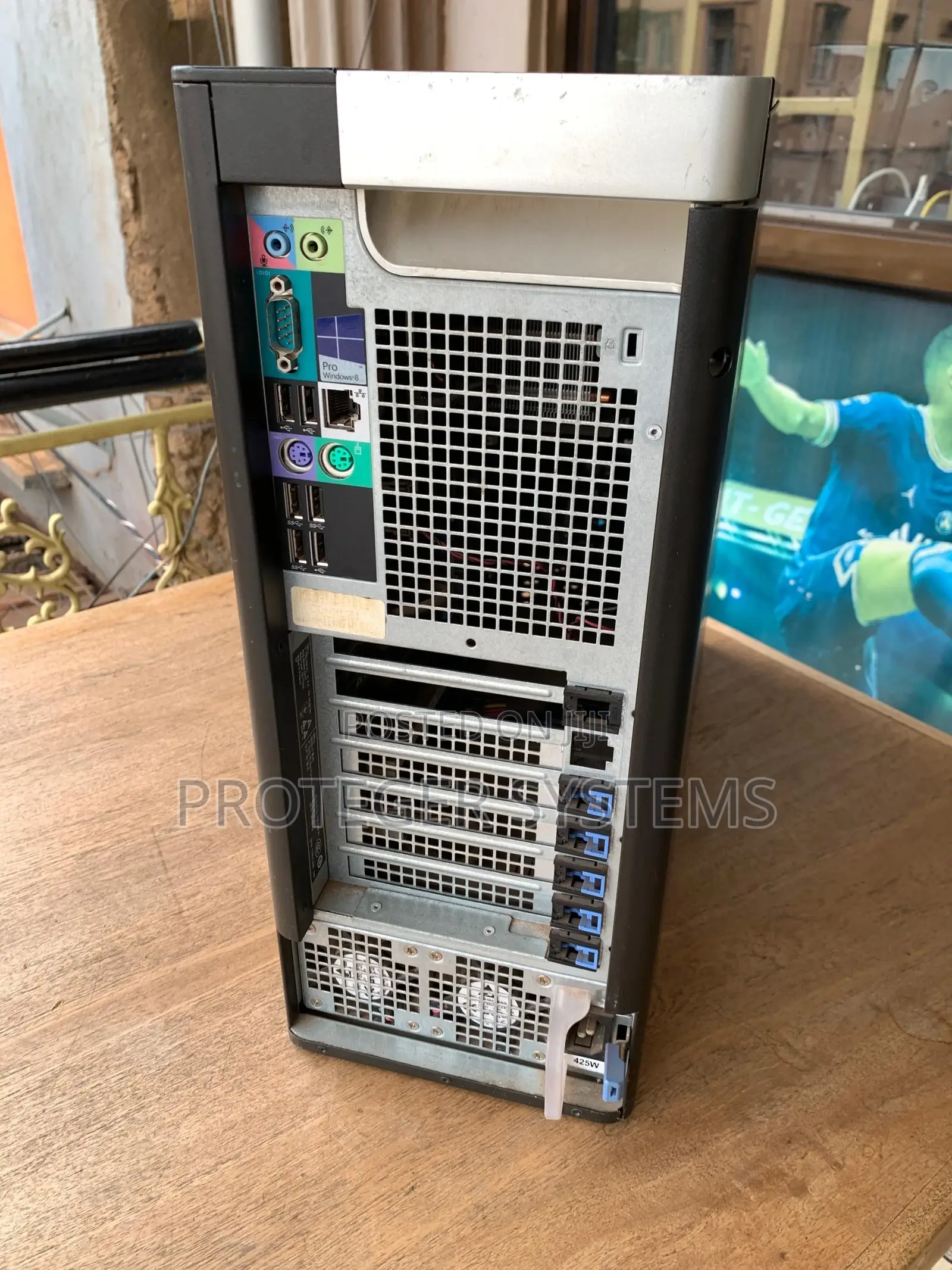 Desktop Computer Dell Precision 3000 16GB Intel Xeon SSD 512GB