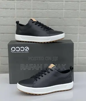 Men’S Classic Black/White Ecco Smart Casual Leather Sneakers