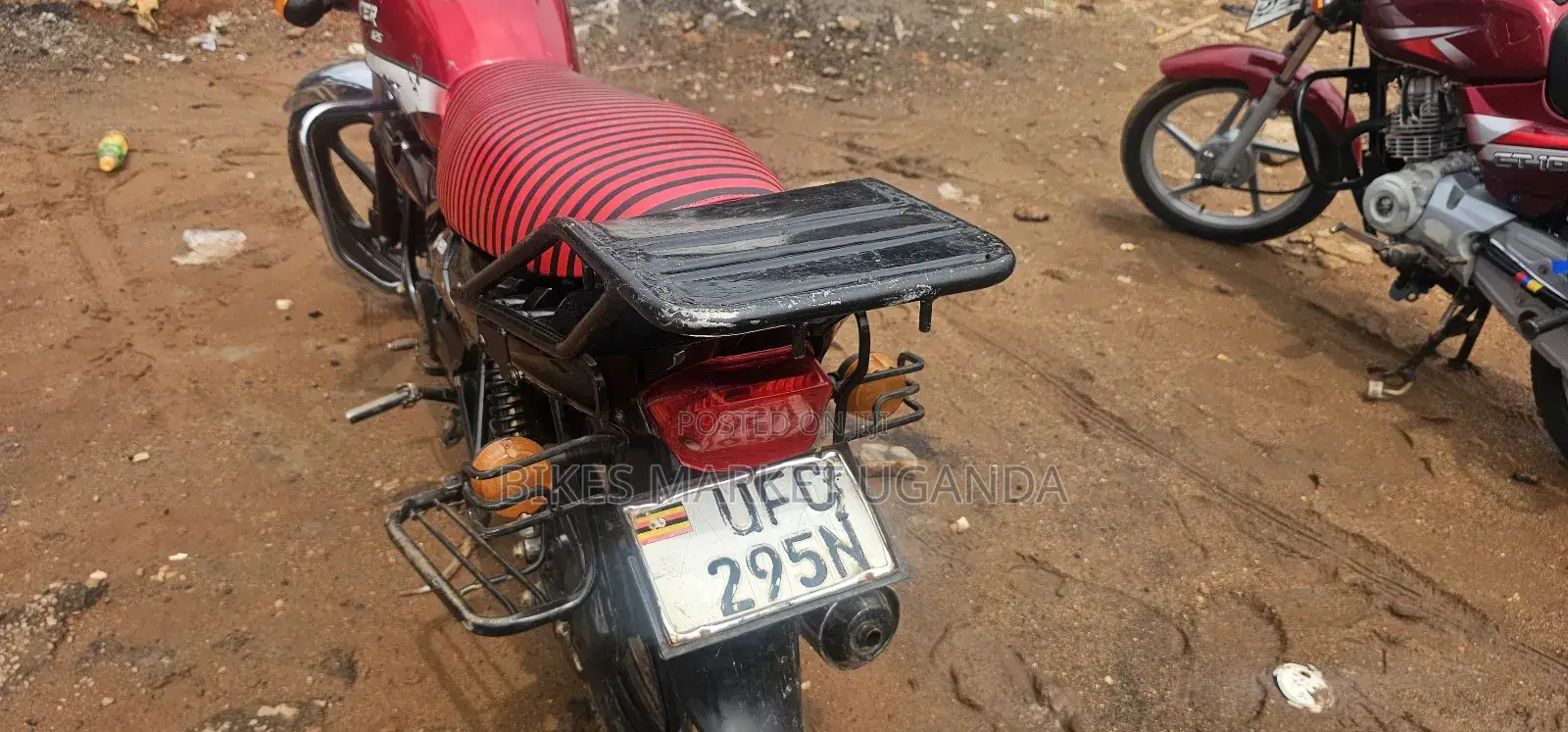 Hero Hunter 125 2021 Red