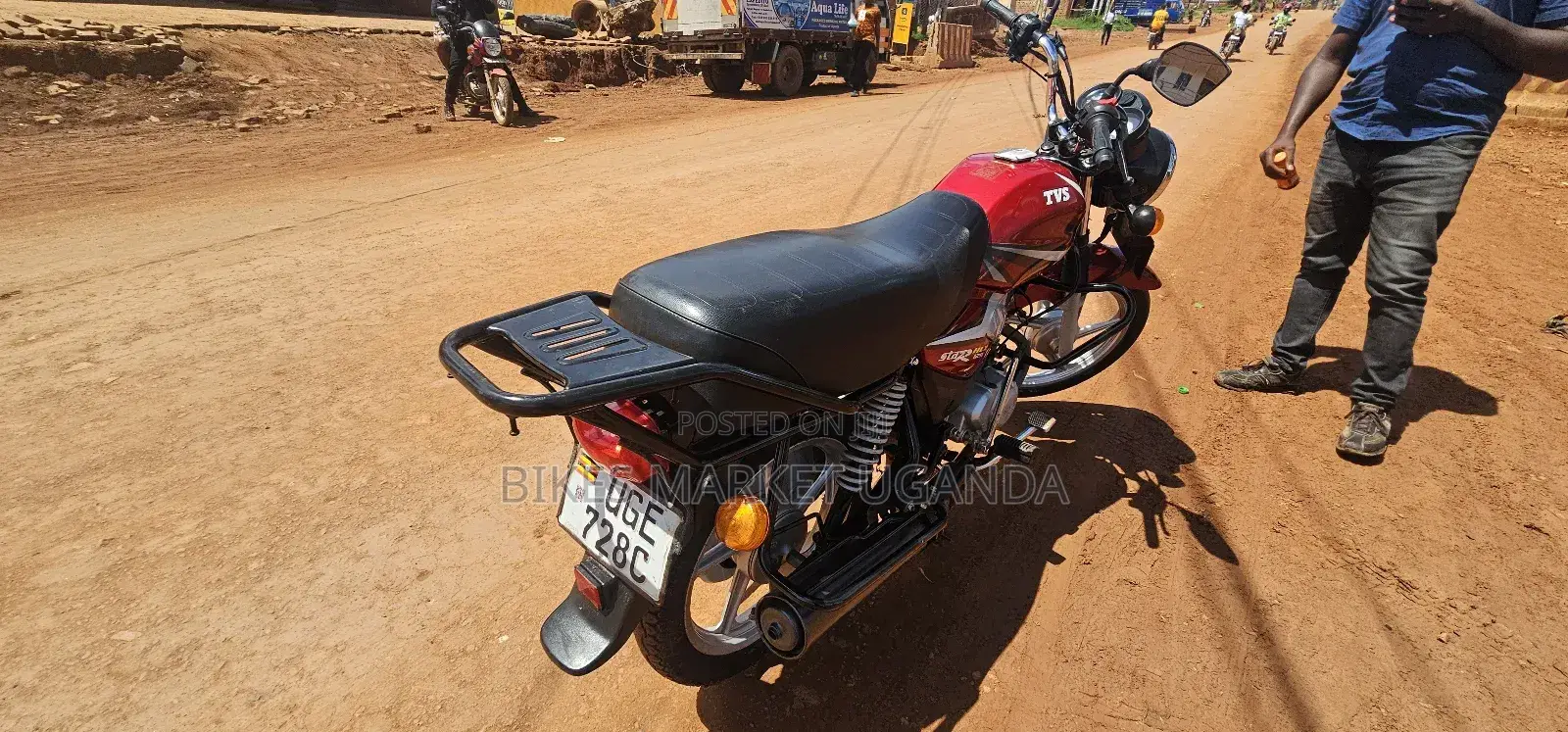 TVS HLX 125 2024 Red