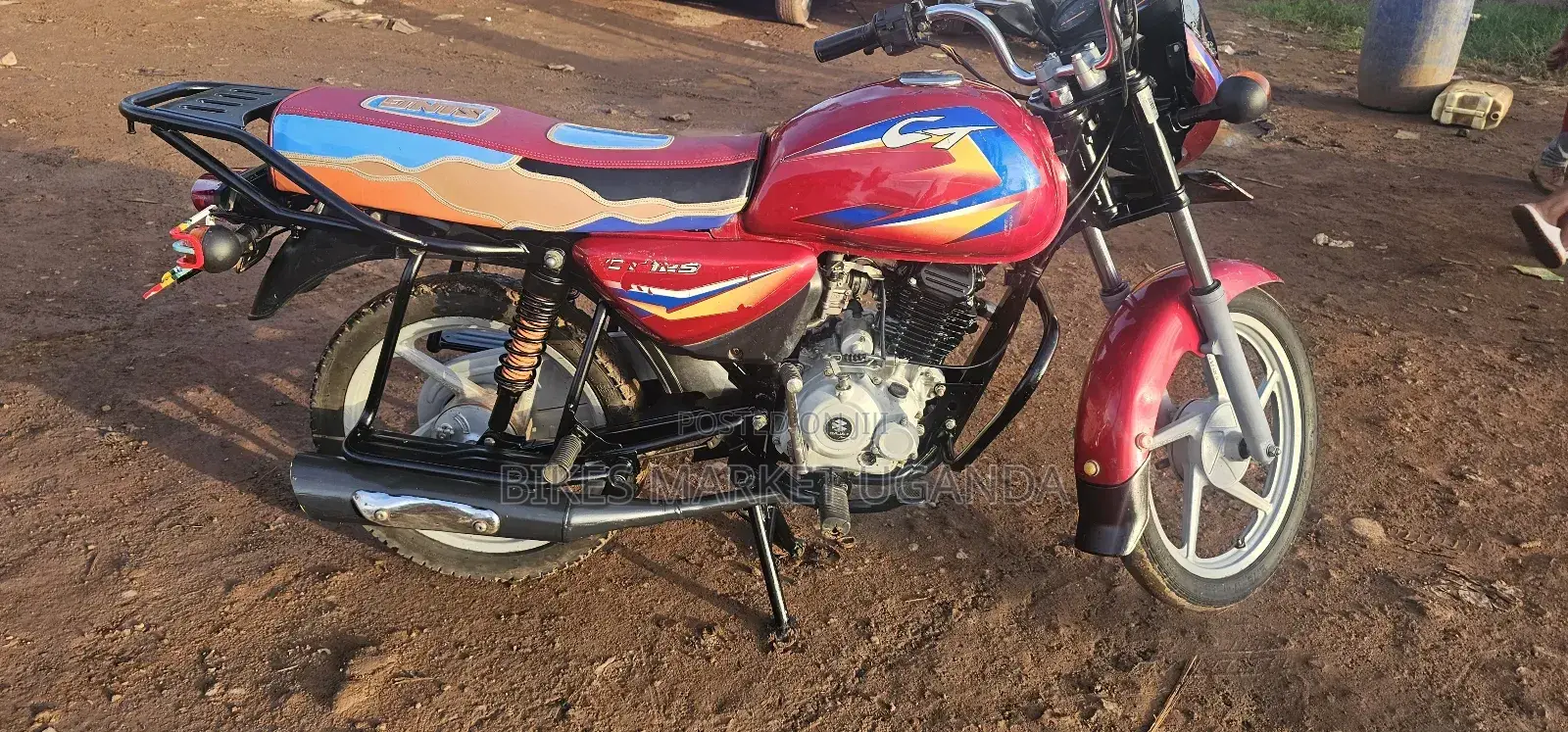 Bajaj Boxer 125 2024 Red