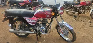 Bajaj Boxer 2017 Red